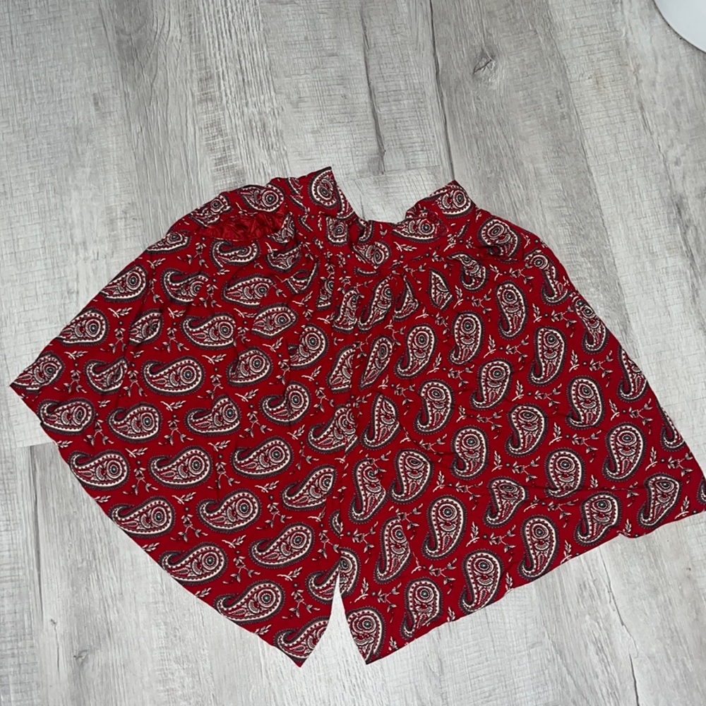 VTG 80's red Paisley high waist culottes shorts skirt rayon jones New Yo…